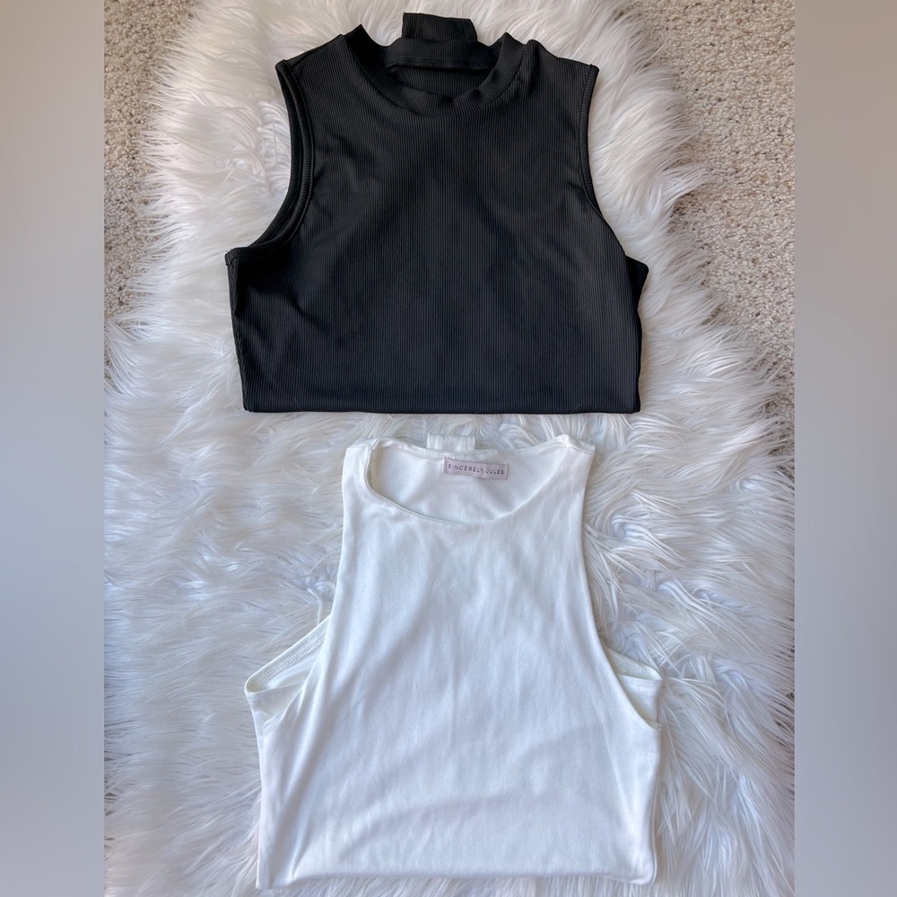 Bundle of 2 Bodysuits